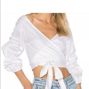 White 3/4 puff sleeve cropped top